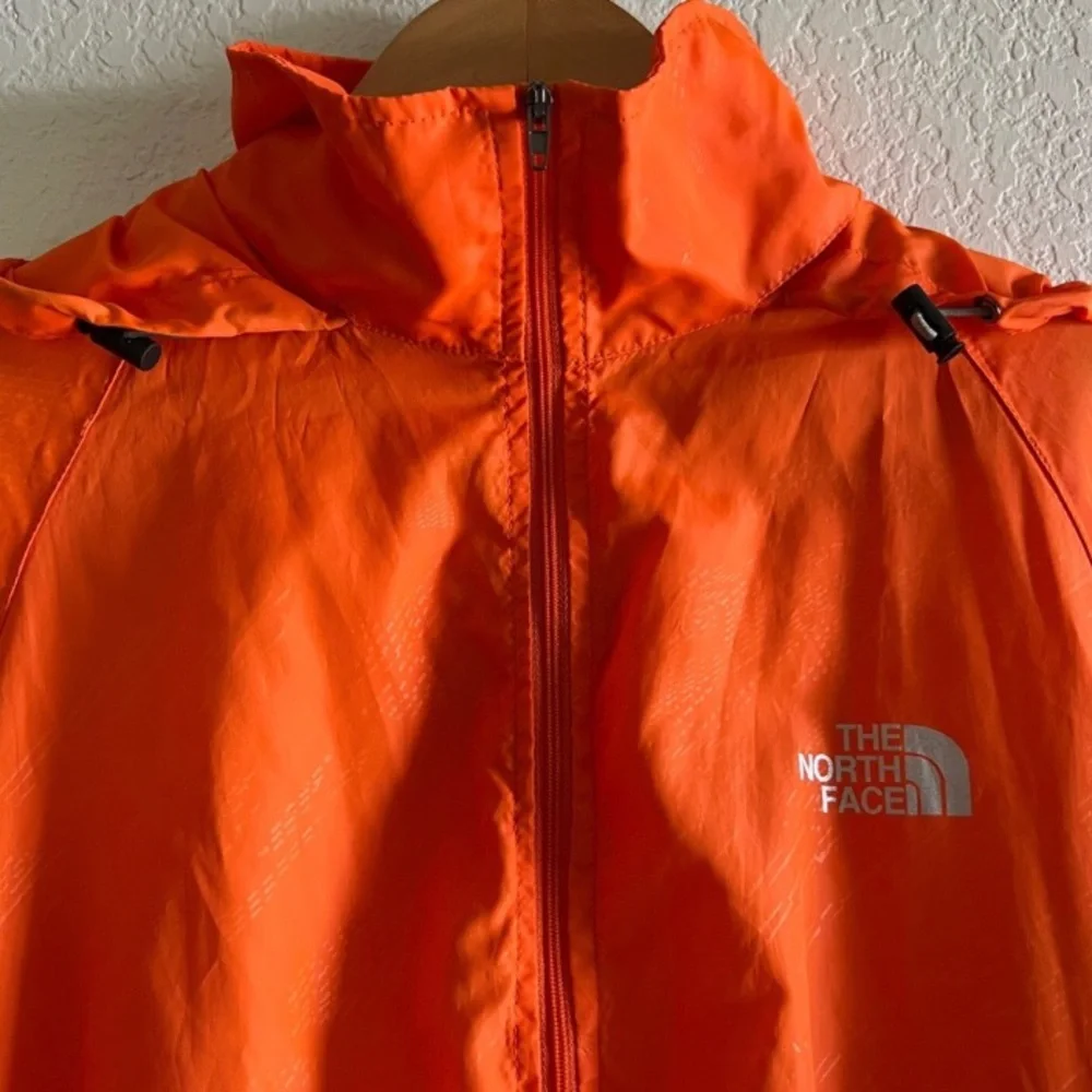 The North Face Orange Lightweight Nylon Windbreaker Packable Jacket Size XXL - Picture 2 of 15